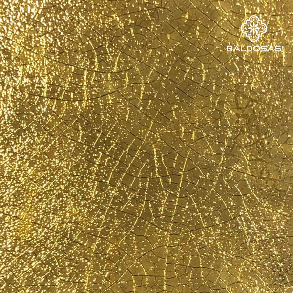 Italian tile Crackle Gold CM43 sample