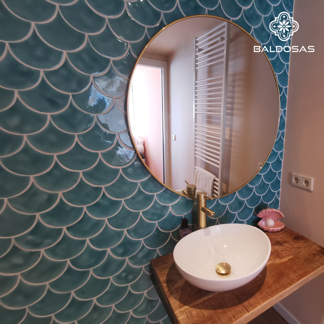 Fish scale tiles