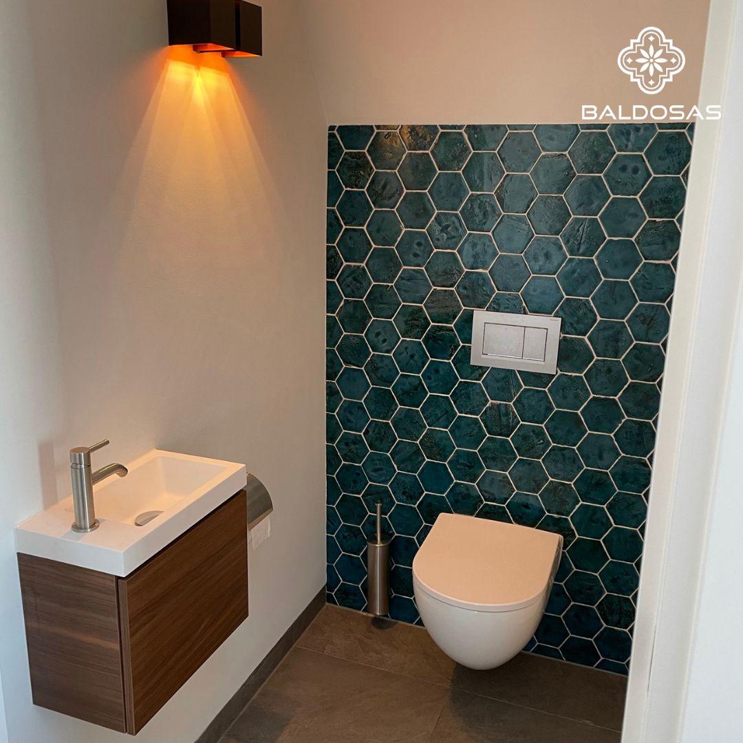 Toilet Wandtegels wc achterwand wc vloertegels. Baldosas toilet tegels | Baldosastegels.nl